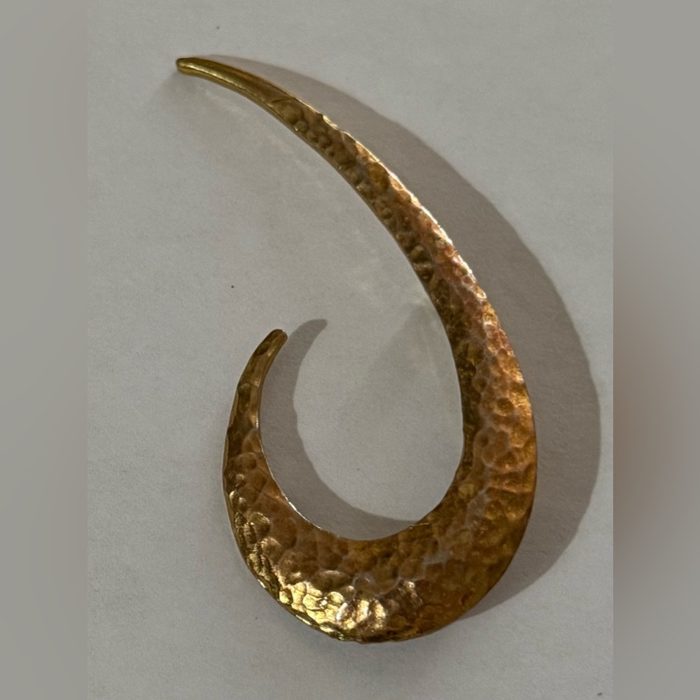 Hammered Gold Tone Crescent Brooch